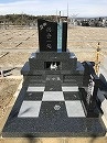 愛知県瀬戸市　デザイン墓　　（ガラス）